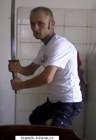 wget toate active. cel putin la data la care le-am pus...  :hi: arhive scan, flood, exploit, radio,
